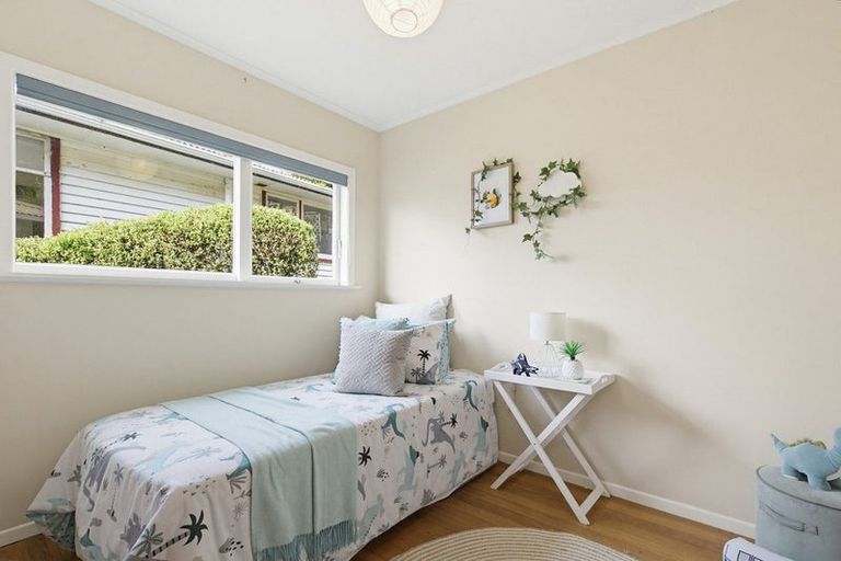 Photo of property in 103 Makara Road, Karori, Wellington, 6012