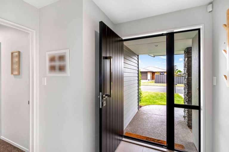 Photo of property in 51 Watkins Drive, Rangiora, 7400