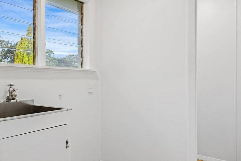 Photo of property in 27 Nicholas Drive, Linwood, Christchurch, 8062