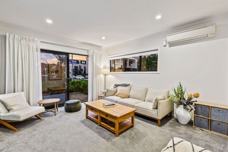 Photo of property in 38 Mapou Road, Hobsonville, Auckland, 0616