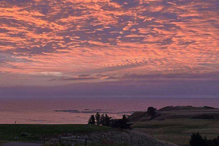 Photo of property in 42 Ward Street, Kaikoura, 7300