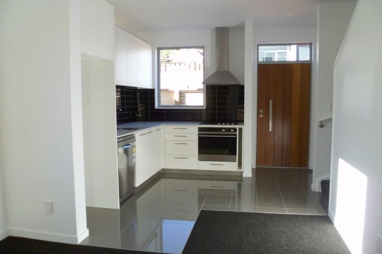 Photo of property in 6/59 The Parade, Island Bay, Wellington, 6023