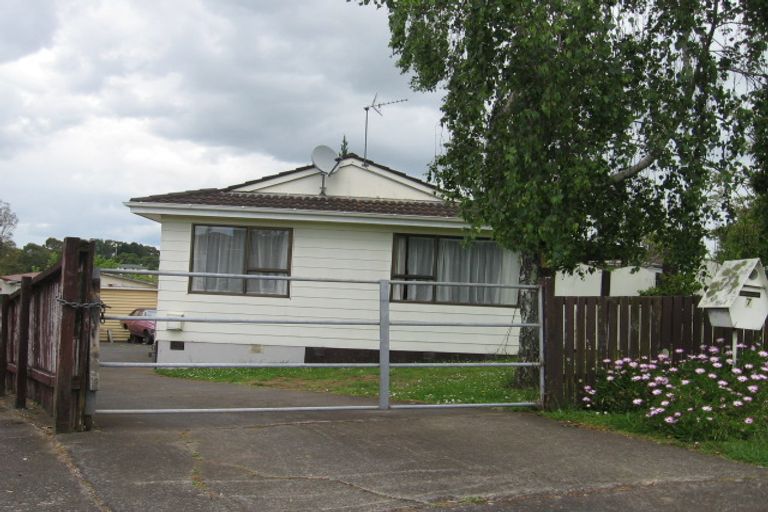 Photo of property in 7 Holborn Place, Papatoetoe, Auckland, 2025