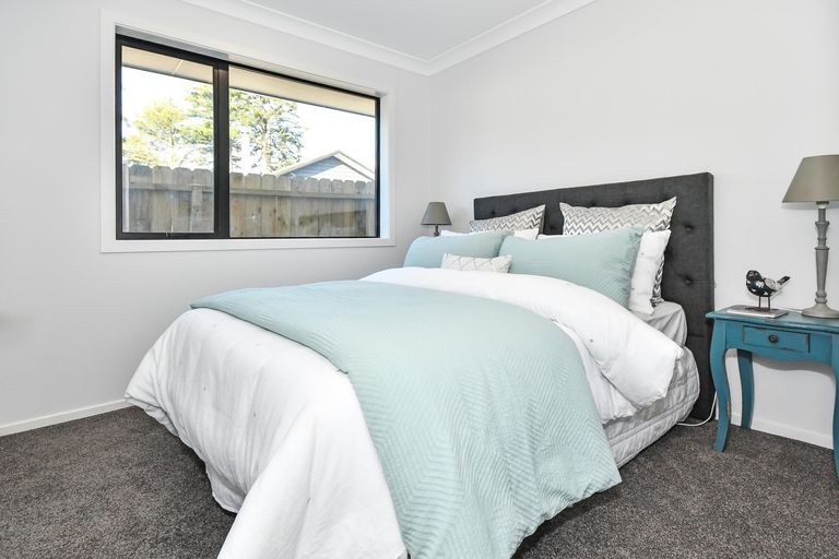 Photo of property in 20b Reidy Place, Pukekohe, 2120