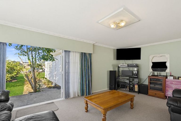 Photo of property in 63 Bamber Street, Castlecliff, Whanganui, 4501