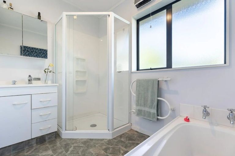 Photo of property in 21 Arbor-lea Avenue, Richmond, 7020