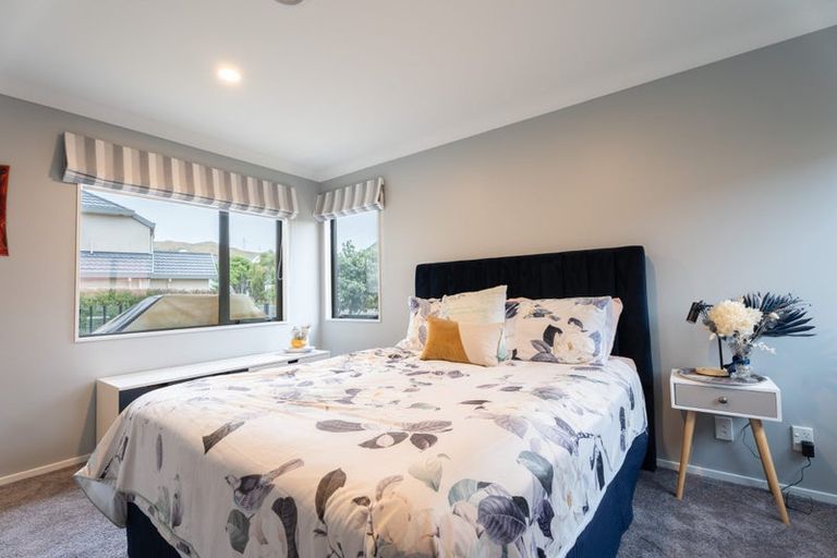 Photo of property in 13 Claverton Grove, Churton Park, Wellington, 6037