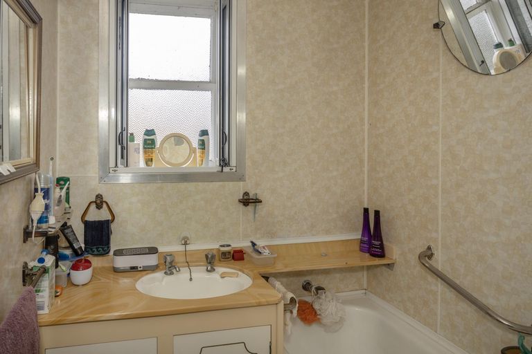 Photo of property in 11 Farnham Street, Oamaru North, Oamaru, 9400