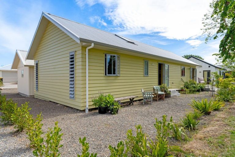 Photo of property in 2/roberts Road, Lansdowne, Masterton, 5810