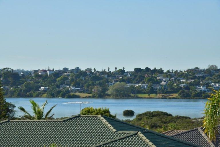 Photo of property in 36 Kath Hopper Drive, Orewa, 0931