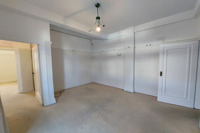 Photo of property in Blythswood Flats, 19/3f Aro Street, Aro Valley, Wellington, 6021