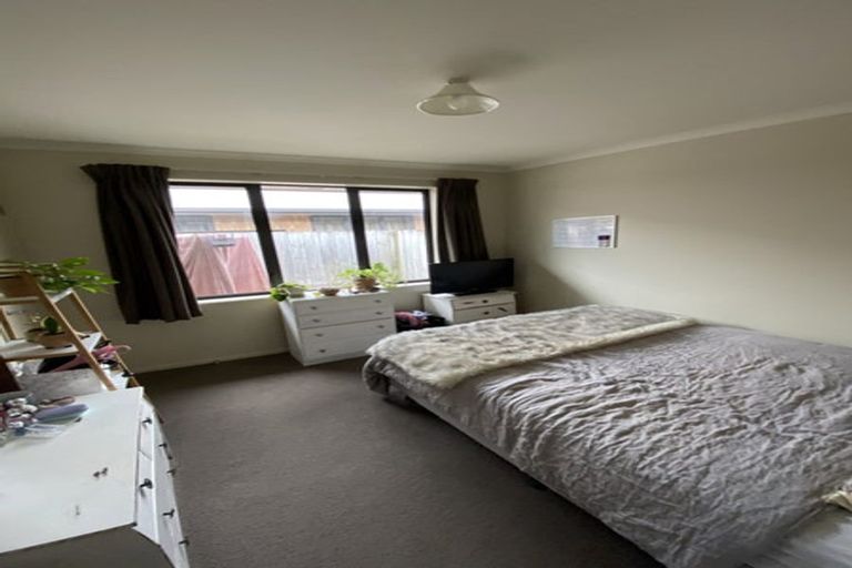 Photo of property in 108u7 Old Farm Road, Hamilton East, Hamilton, 3216