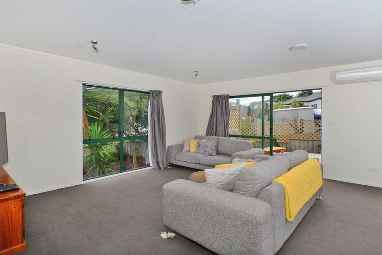 Photo of property in 51 Ridgeway Drive, Te Kamo, Whangarei, 0112