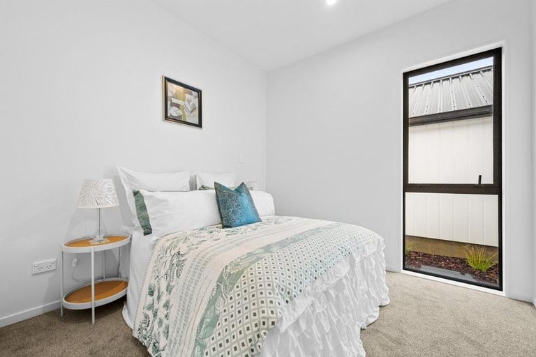 Photo of property in 7b Kotiu Place, Massey, 0614