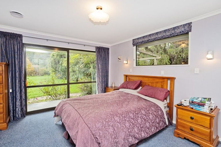 Photo of property in 159 Flora Road East, Makarewa, Invercargill, 9876