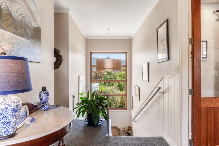 Photo of property in 251b Waikawa Road, Waikawa, Picton, 7220