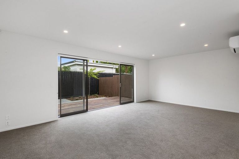 Photo of property in 3/9 Edgeware Road, St Albans, Christchurch, 8014