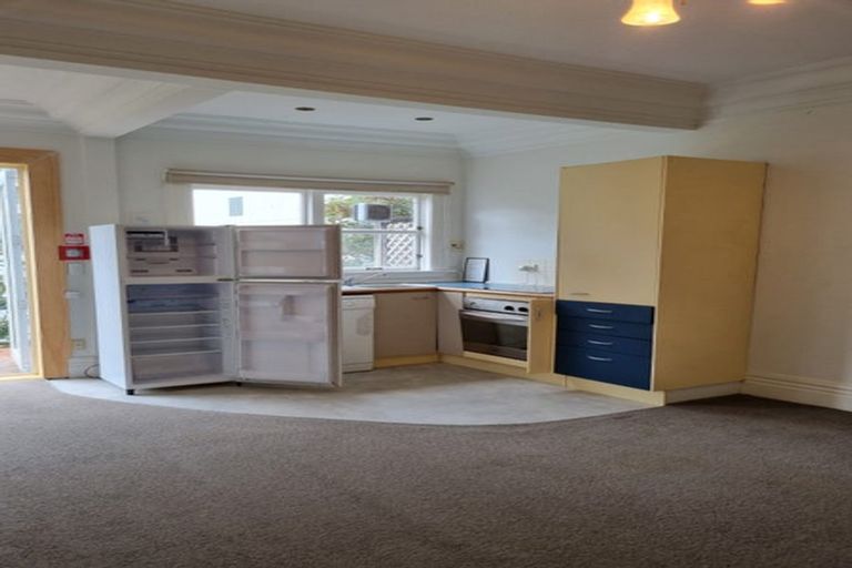 Photo of property in 4/205 The Terrace, Wellington Central, Wellington, 6011