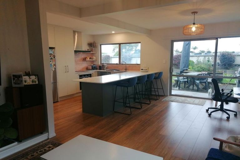 Photo of property in 7b Seaspray Drive, Mount Maunganui, 3116