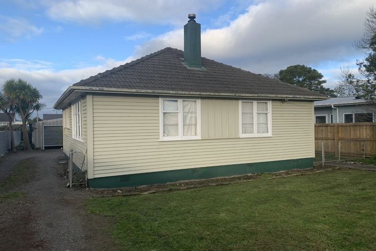 Photo of property in 21 Pukepapa Road, Marton, 4710