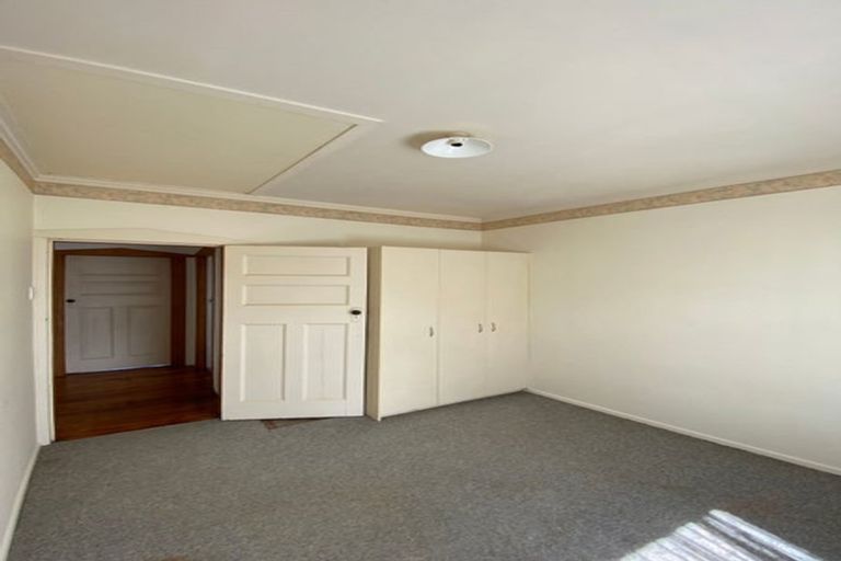 Photo of property in 44 Lyndhurst Street, Takaro, Palmerston North, 4412