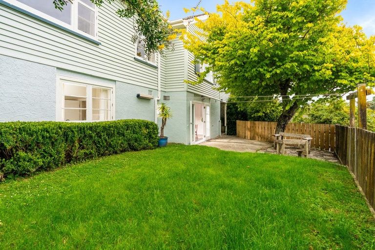 Photo of property in 111a Karori Road, Karori, Wellington, 6012