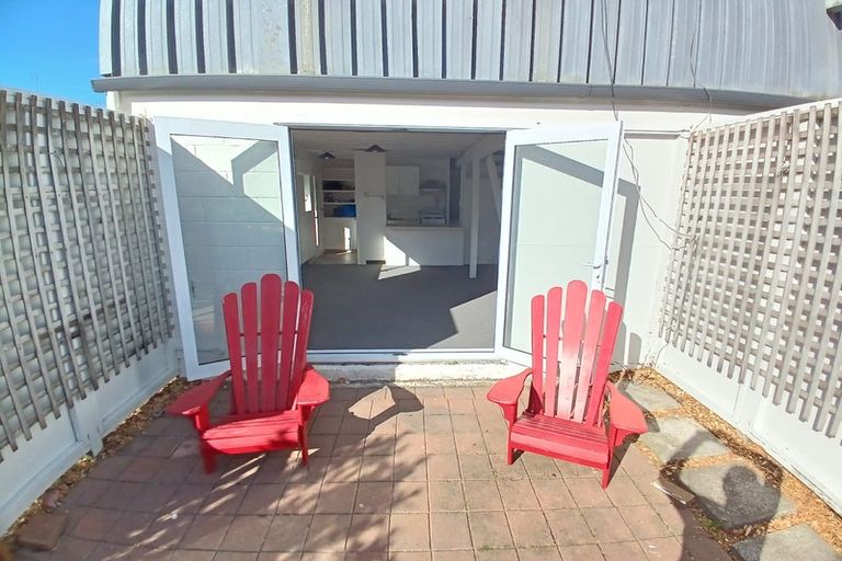 Photo of property in Paddington Apartments, 11/15u Mckinley Crescent, Brooklyn, Wellington, 6021