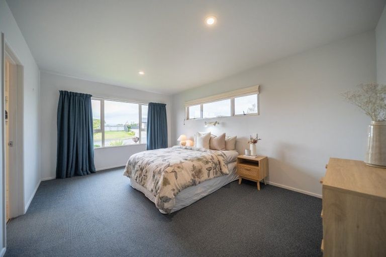 Photo of property in 30 Govan Drive, Te Anau, 9600
