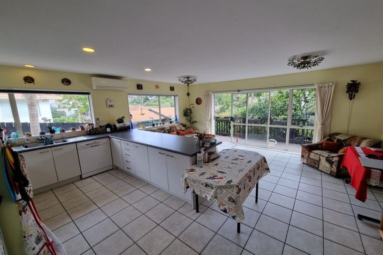 Photo of property in 10 Garden Lane, Torbay, Auckland, 0632