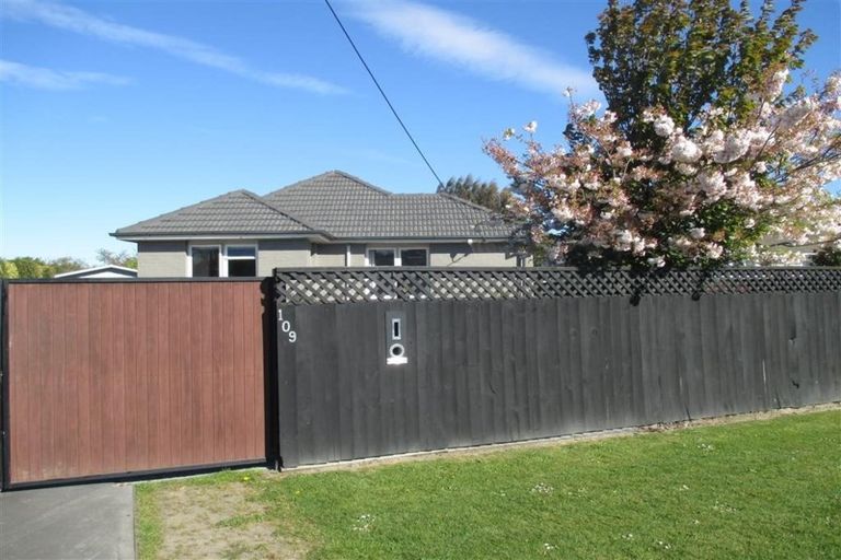 Photo of property in 109 Springs Road, Hornby, Christchurch, 8042