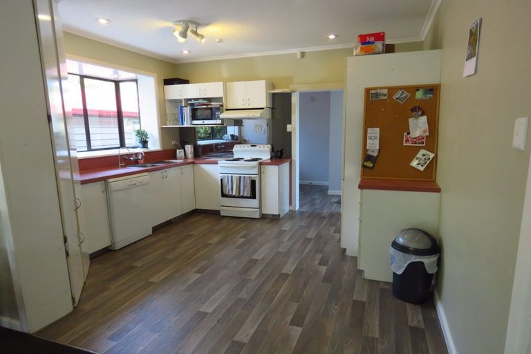 Photo of property in 135 Fisher Avenue, Beckenham, Christchurch, 8023