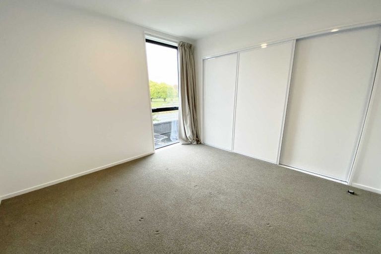 Photo of property in 56 Piripiri Place, Broomfield, Christchurch, 8042