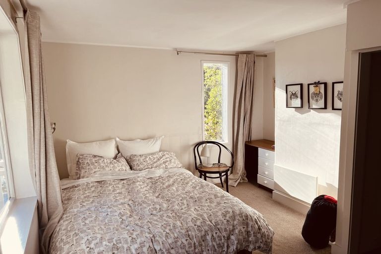 Photo of property in 1 Glenbervie Terrace, Thorndon, Wellington, 6011