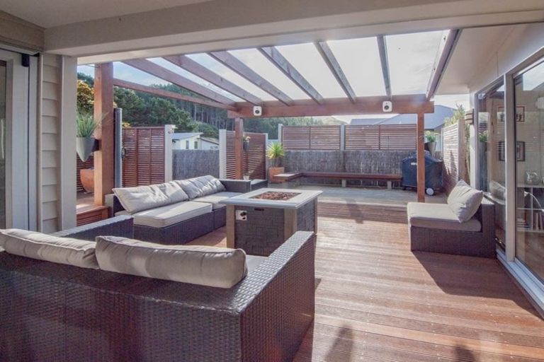 Photo of property in 9 Winsley Terrace, Churton Park, Wellington, 6037