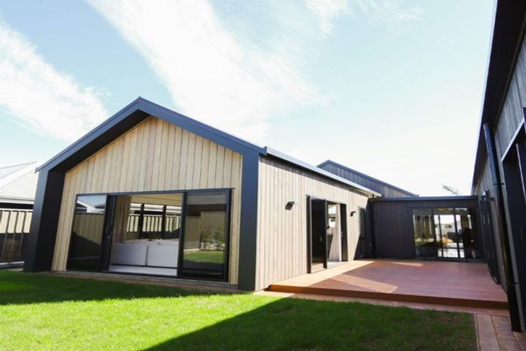 Photo of property in 3 Grooby Place, Havelock North, 4130