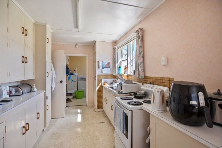 Photo of property in 1243 High Street, Taita, Lower Hutt, 5011