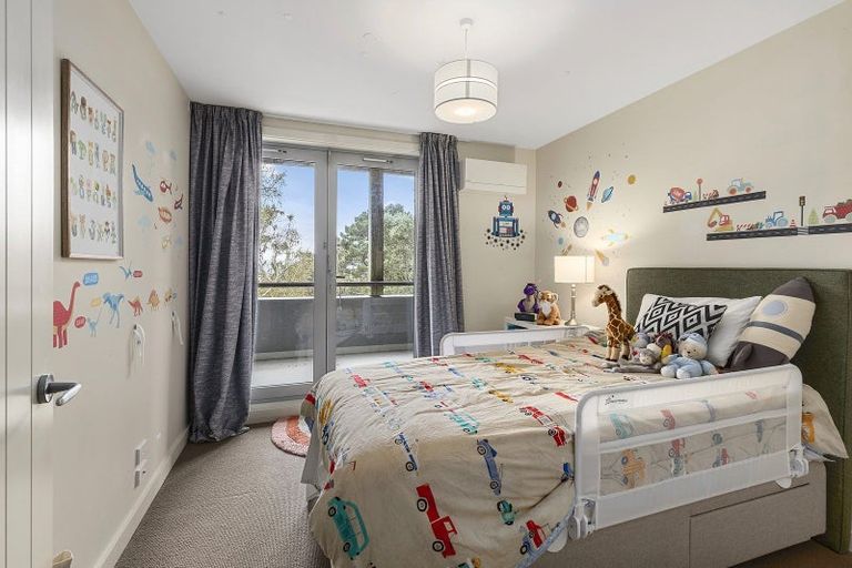 Photo of property in 59u2 Mortimer Terrace, Brooklyn, Wellington, 6021