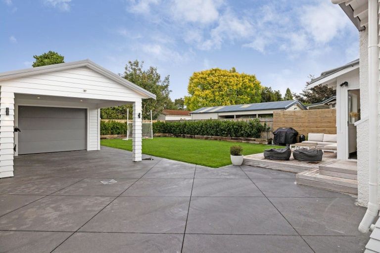 Photo of property in 11 Miro Street, Takaro, Palmerston North, 4410