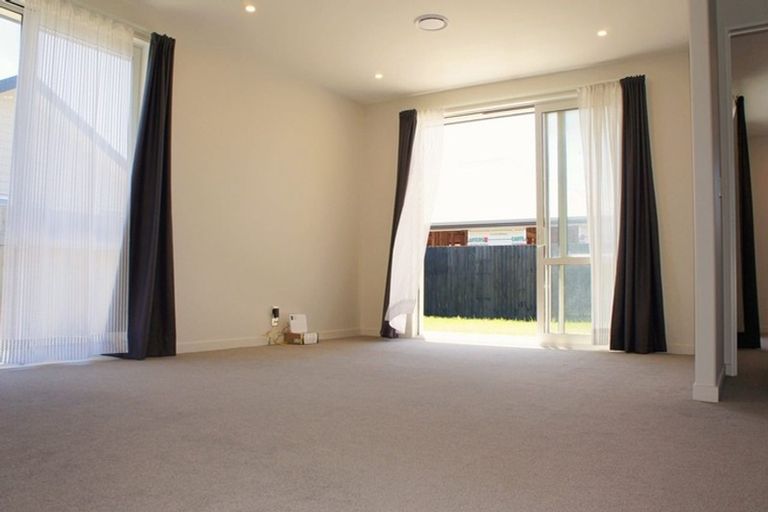 Photo of property in 16 Romanee Lane, Wigram, Christchurch, 8025
