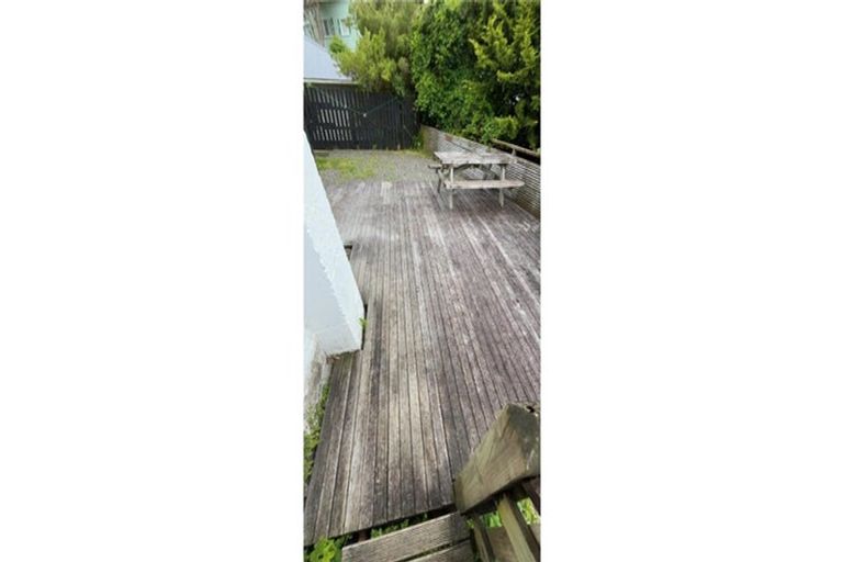 Photo of property in 27 Mccoll Street, Vogeltown, Wellington, 6021