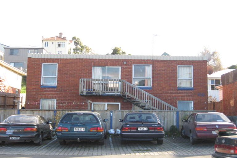 Photo of property in 3/102 Harbour Terrace, North Dunedin, Dunedin, 9016
