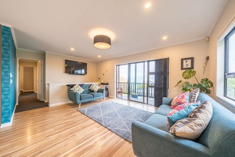 Photo of property in 2/75 Eskdale Road, Papakowhai, Porirua, 5024