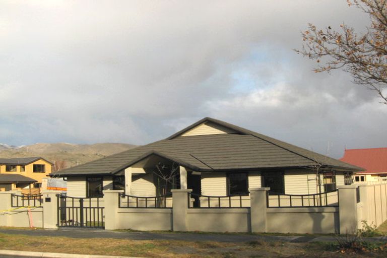 Photo of property in 2 Gair Avenue, Cromwell, 9310