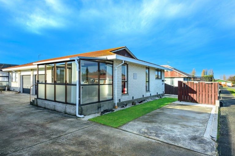 Photo of property in 1/17 Apollo Place, Papanui, Christchurch, 8052