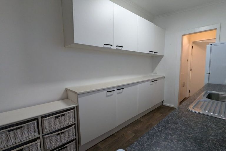 Photo of property in 30 Sussex Street, Mount Cook, Wellington, 6021