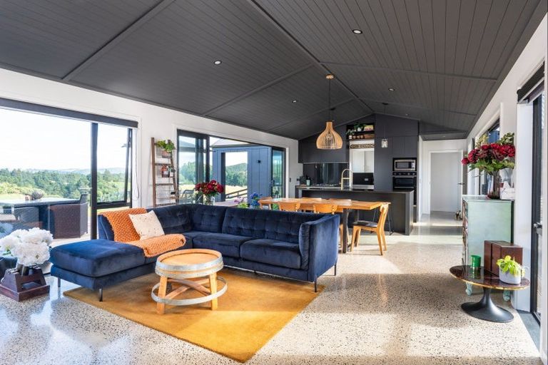 Photo of property in 68 Otake Road, Marotiri, Taupo, 3377