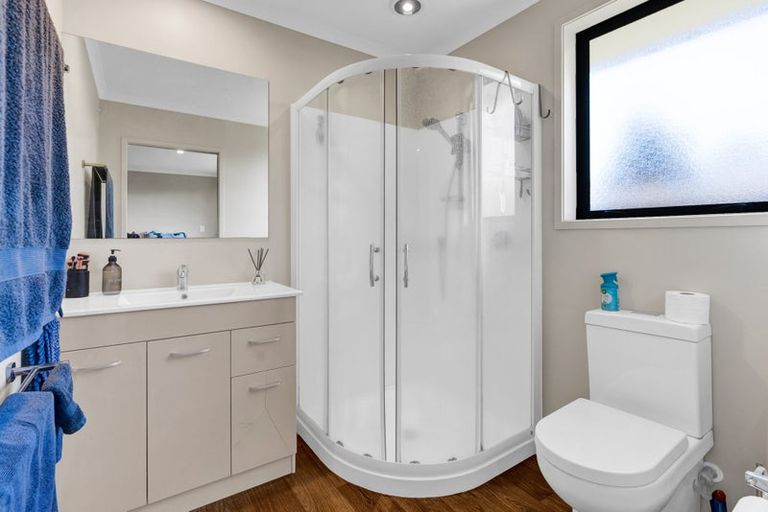 Photo of property in 7 Tawa Street, Inglewood, 4330