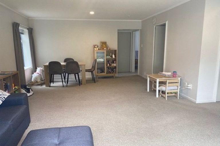 Photo of property in 116 Middleton Road, Churton Park, Wellington, 6037