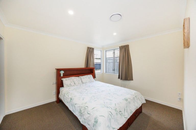 Photo of property in 651a Featherston Street, Roslyn, Palmerston North, 4414