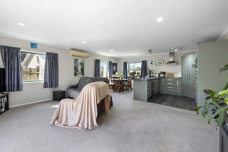 Photo of property in 50a Paritutu Road, Spotswood, New Plymouth, 4310